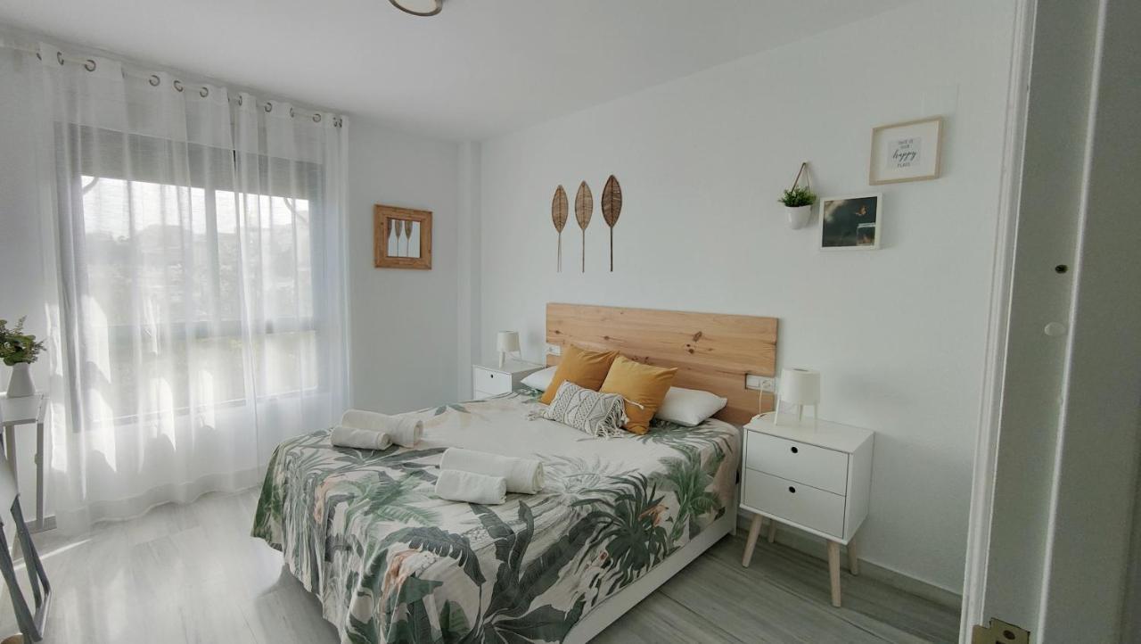 Luxury Apartment Bajondillo Beachfront 토레몰리노스 외부 사진