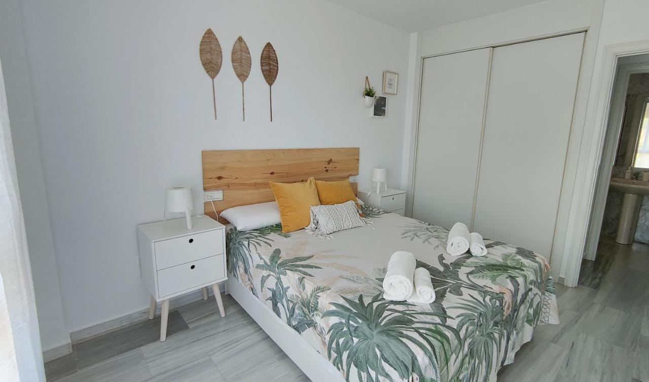 Luxury Apartment Bajondillo Beachfront 토레몰리노스 외부 사진